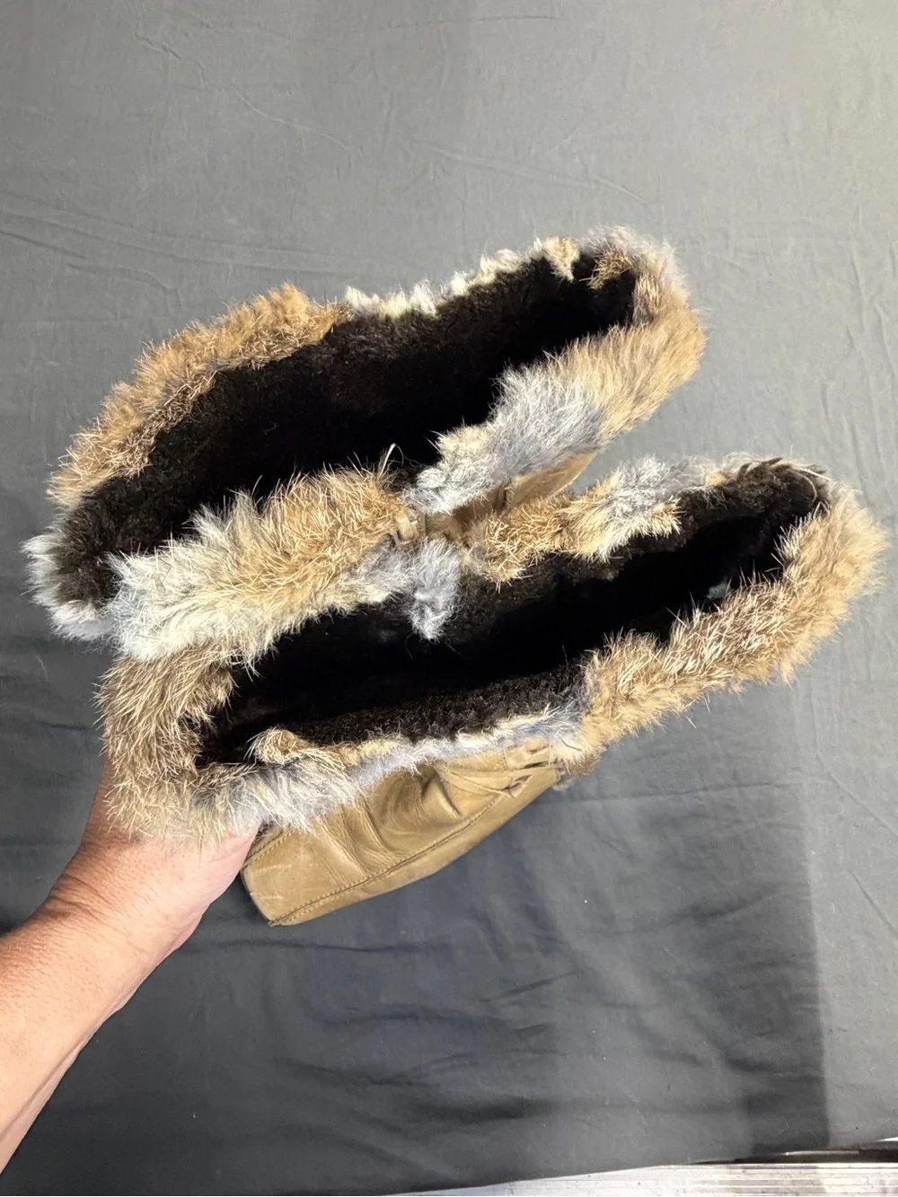 VTG Destroy Y2K Cream Leather Fur Trim Lace Up Boots VAILLA01 Size 11